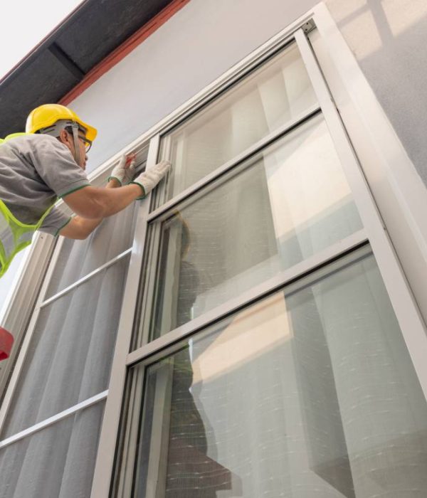 Installez des moustiquaires plissées en aluminium dans votre maison en Suisse romande